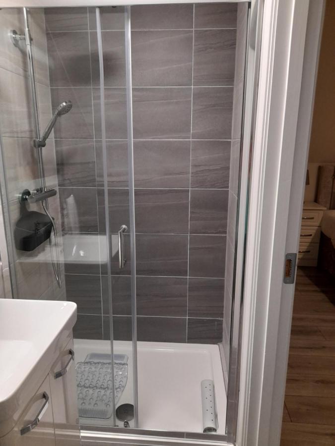 Glenbeg Lodge B&B Ратдръм Екстериор снимка